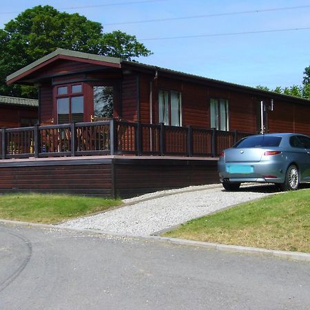 Rosewater Park Lodge Бодмин Екстериор снимка